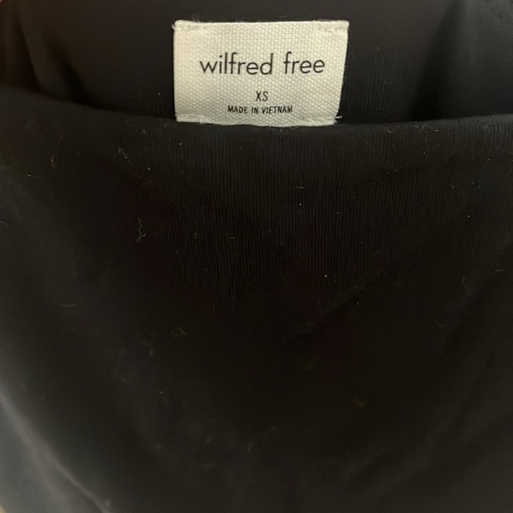 Aritzia Wilfred Free Tiny Dress in Black - Picture 4 of 4